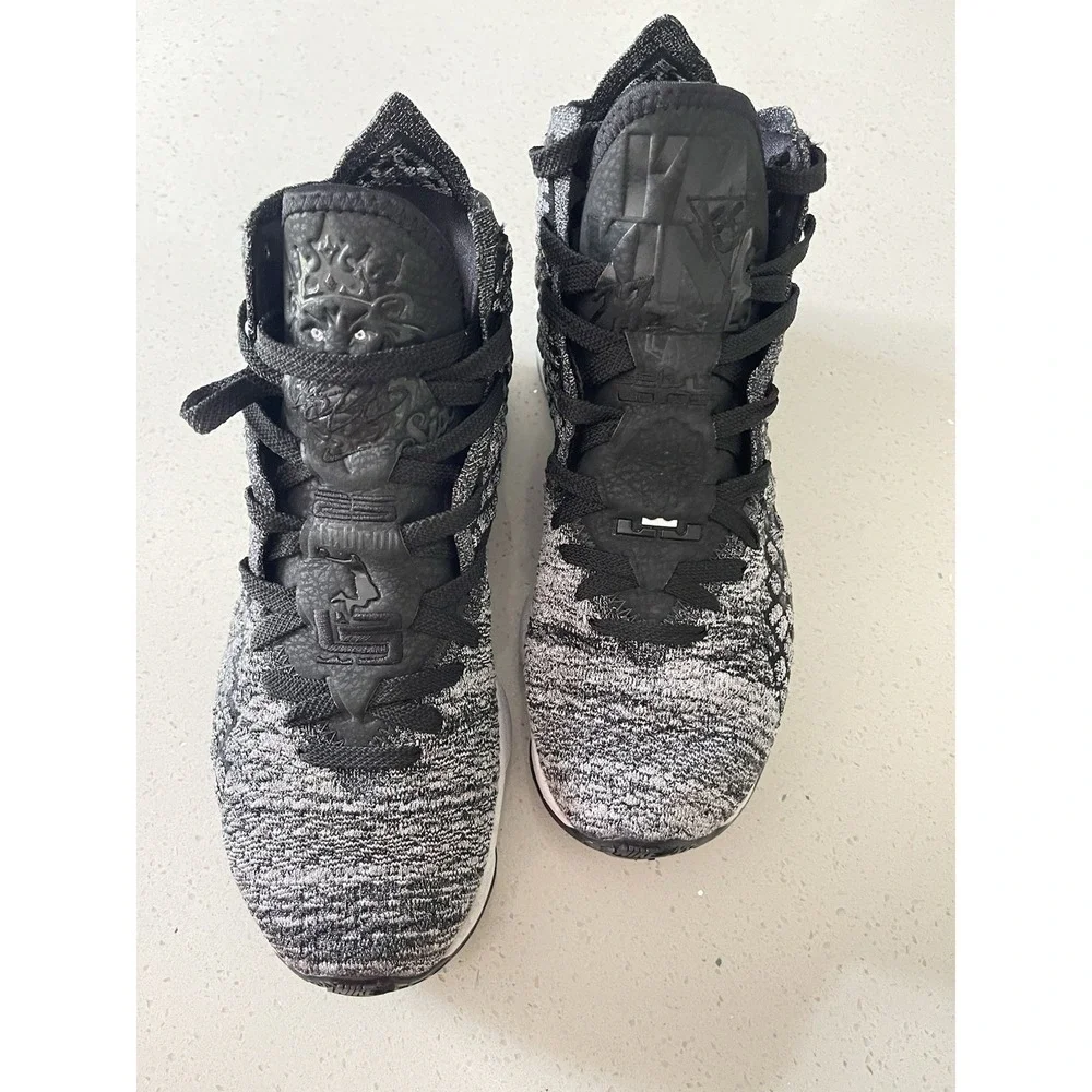 LeBron 17 Basketball Shoes In A Size 8